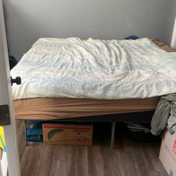 King Size Bed With Two Metal Stands 