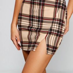 Brown TOP and Plaid Mini Skirt
