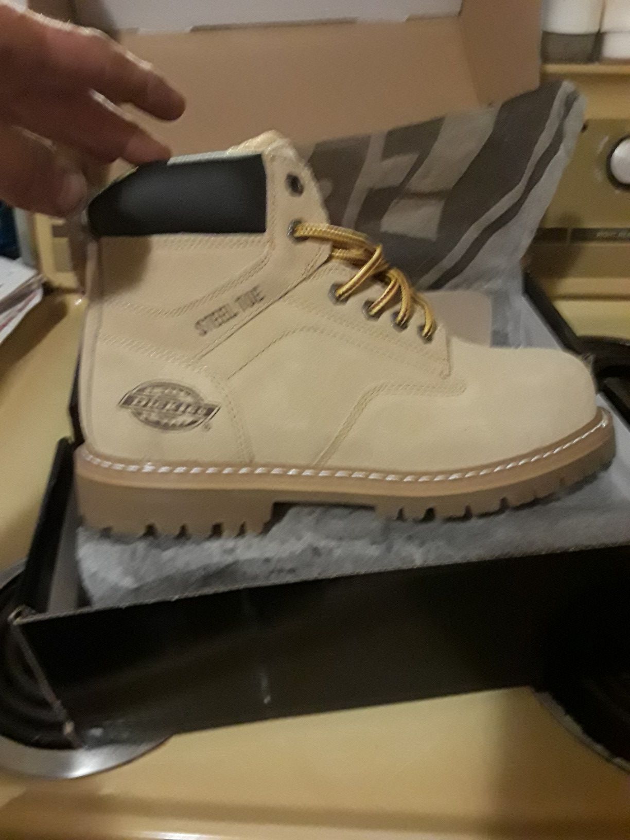 Brand new Dickies men's work boots Size 9