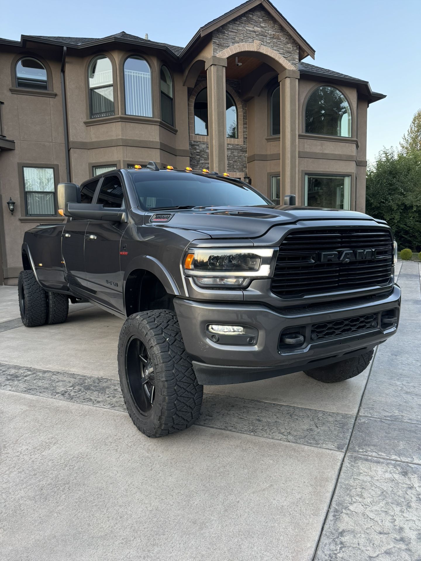 2021 Dodge Ram 3500 Crew Cab · Laramie Pickup 4D 8 ft