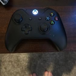 Xbox One controller