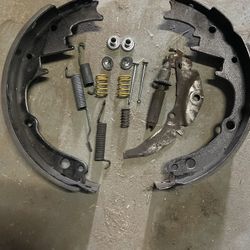 1966 Passenger Drum Brake Assembly