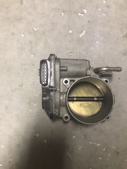 Throttle toyota sienna 2008