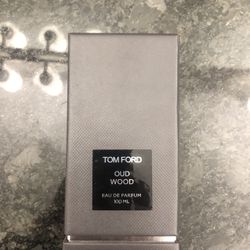Tom ford oud wood 100ML