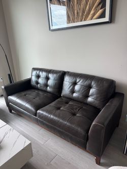 Leather couch for sale