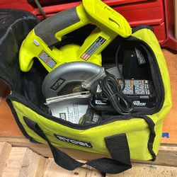 5 1/2 18 Volt Circular Saw 