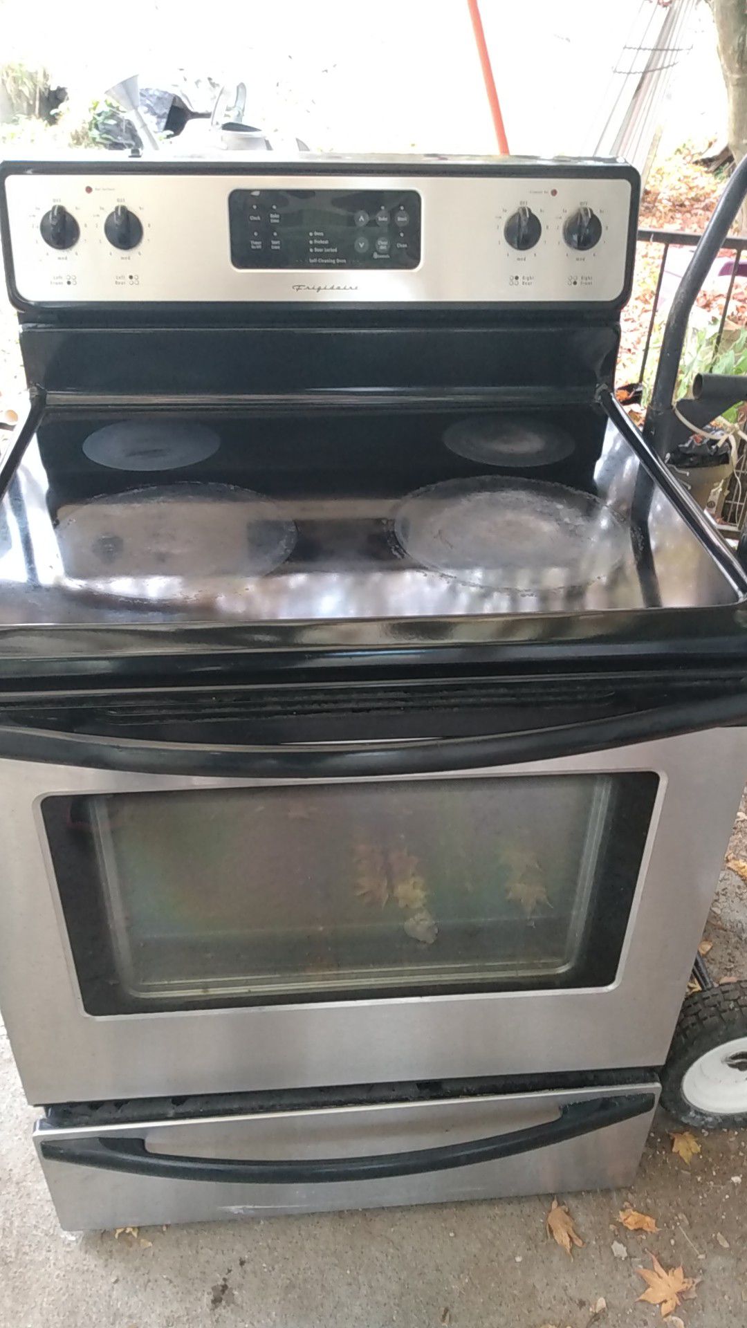Frigidaire Glass Top Stove Black and Stainless Steel