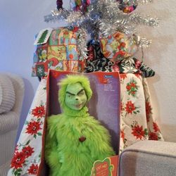 Vintage Unopened Jim Carrey'sGrinch Doll
