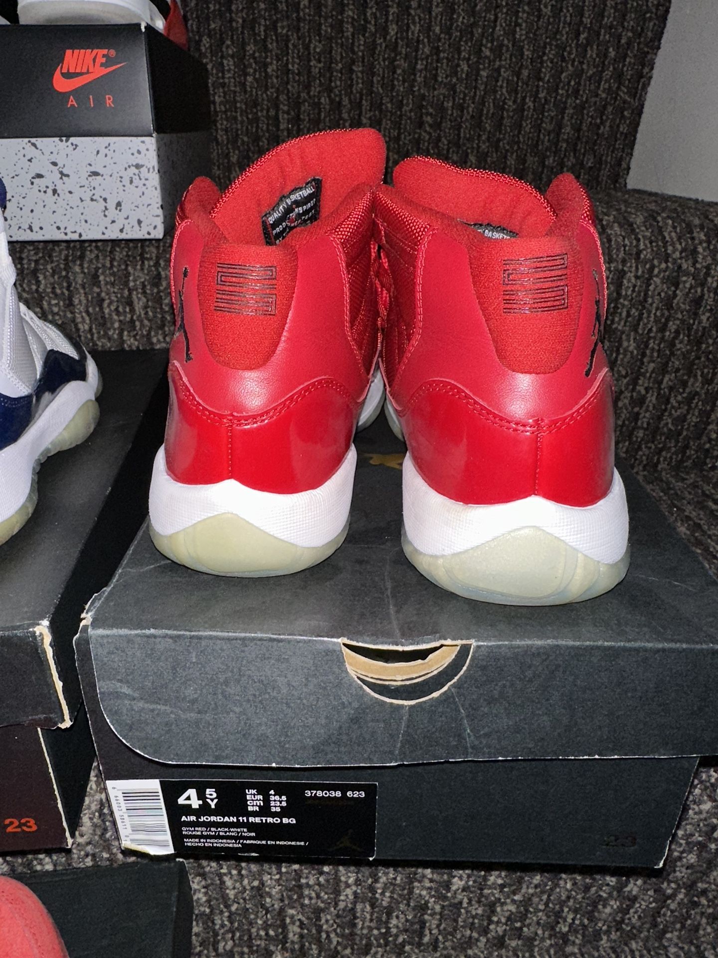AIR JORDAN RETRO 11 GYM RED