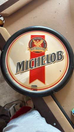 1997 Michelob Round Sign. Glass.