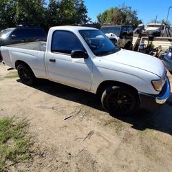 2000 Toyota Tacoma