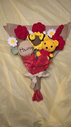 Winnie the pooh bouquet crochet