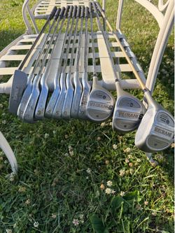 Dunlop Invicta Iron Set 3-9 P + Putter RH Regular Flex Steel Shafts 12