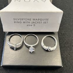 Brand New Avon Ring Set