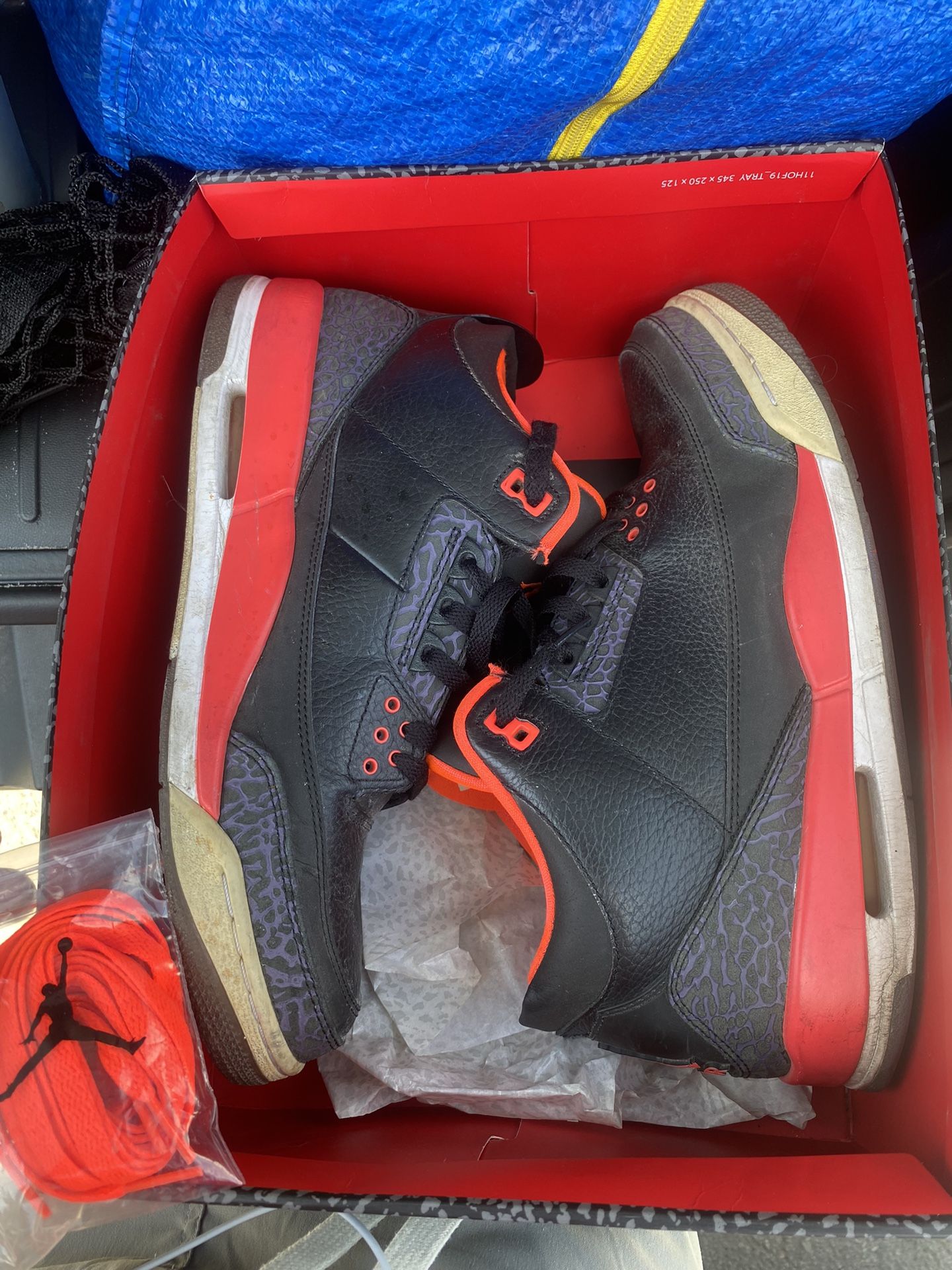 Jordan 3s