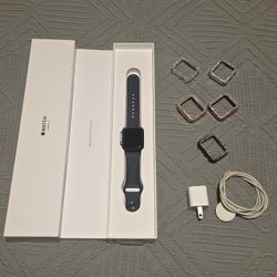 Apple Series 3 ...Ready To Go ..65$ 