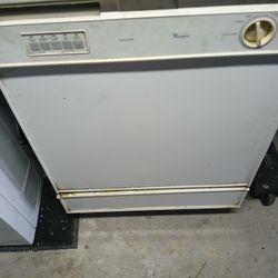 Whirlpool Dishwasher