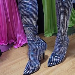Size  8.5..RHINESTONES Boots 