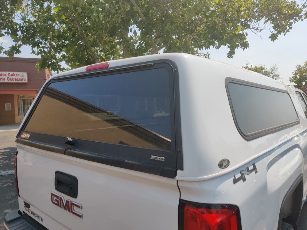 Camper Shell for Sale in Albuquerque, NM OfferUp
