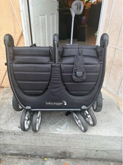 Baby jogger double stroller