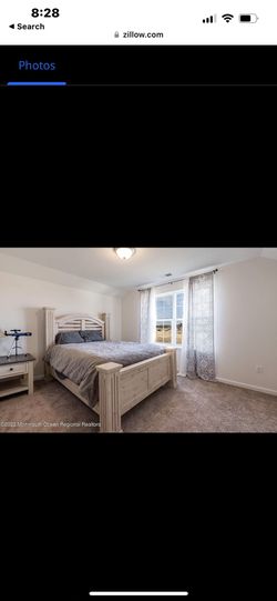 Queen size bed set