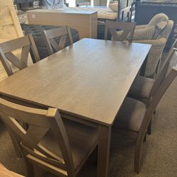 New Gray 7 Pc Dining Table Set — Just In Time For The Holidays — Thanksgiving 🍁🍂