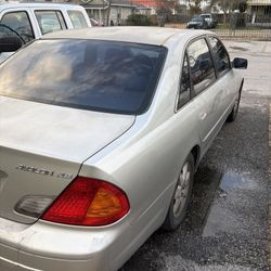 2003 Toyota Avalon