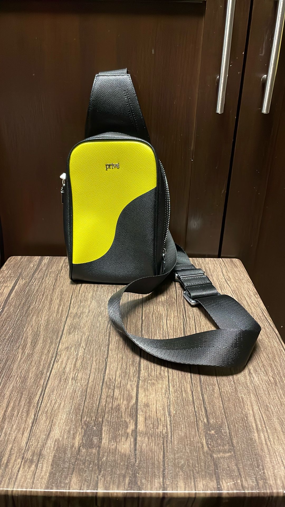 Black And Yellow Men’s Crossbody Bag