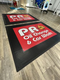 CUSTOM RUBBER FLOOR MATS 