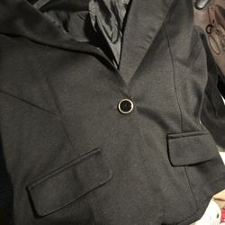 womens clothing size M