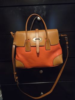 Dooney & Bourke