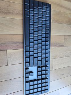MX Mechanical
Wireless Illuminated Performance Keyboard