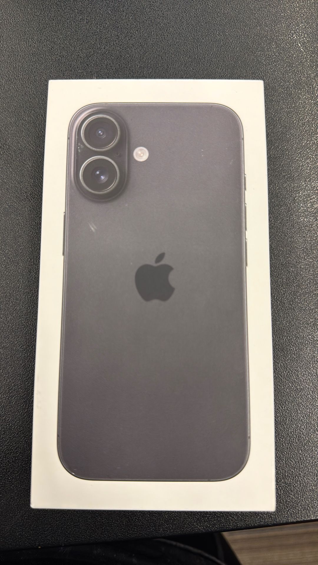 iPhone 16