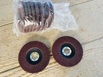 5" X 40-Grit Flap Disc ($3 each/ $3 cada uno)