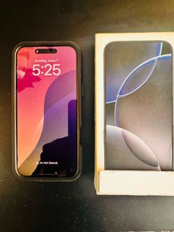 Black Titanium Apple iPhone 16 Pro Max 256GB
