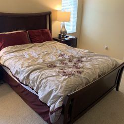 Queen Wood Bed Frame 