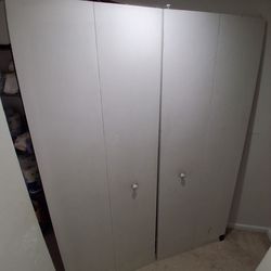 Bifold Doors 29 1/2” x 79”