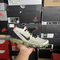 Nike Air VaporMax Flyknit 3 White Black Volt Bright Crimson size 9.5 USED But Clean