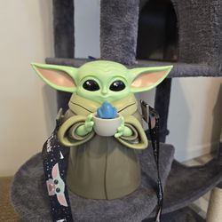 Disneyland Grogu Sipper 