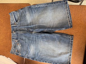 Levi jorts
