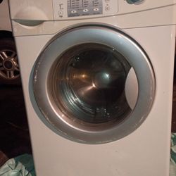 Amana Lavadora Frontal