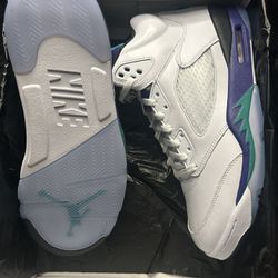 Jordan 5 Grape Size 12 New
