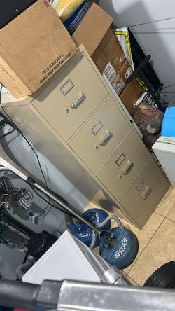 File Cabinet 40.00 Pick Up Coral Springs