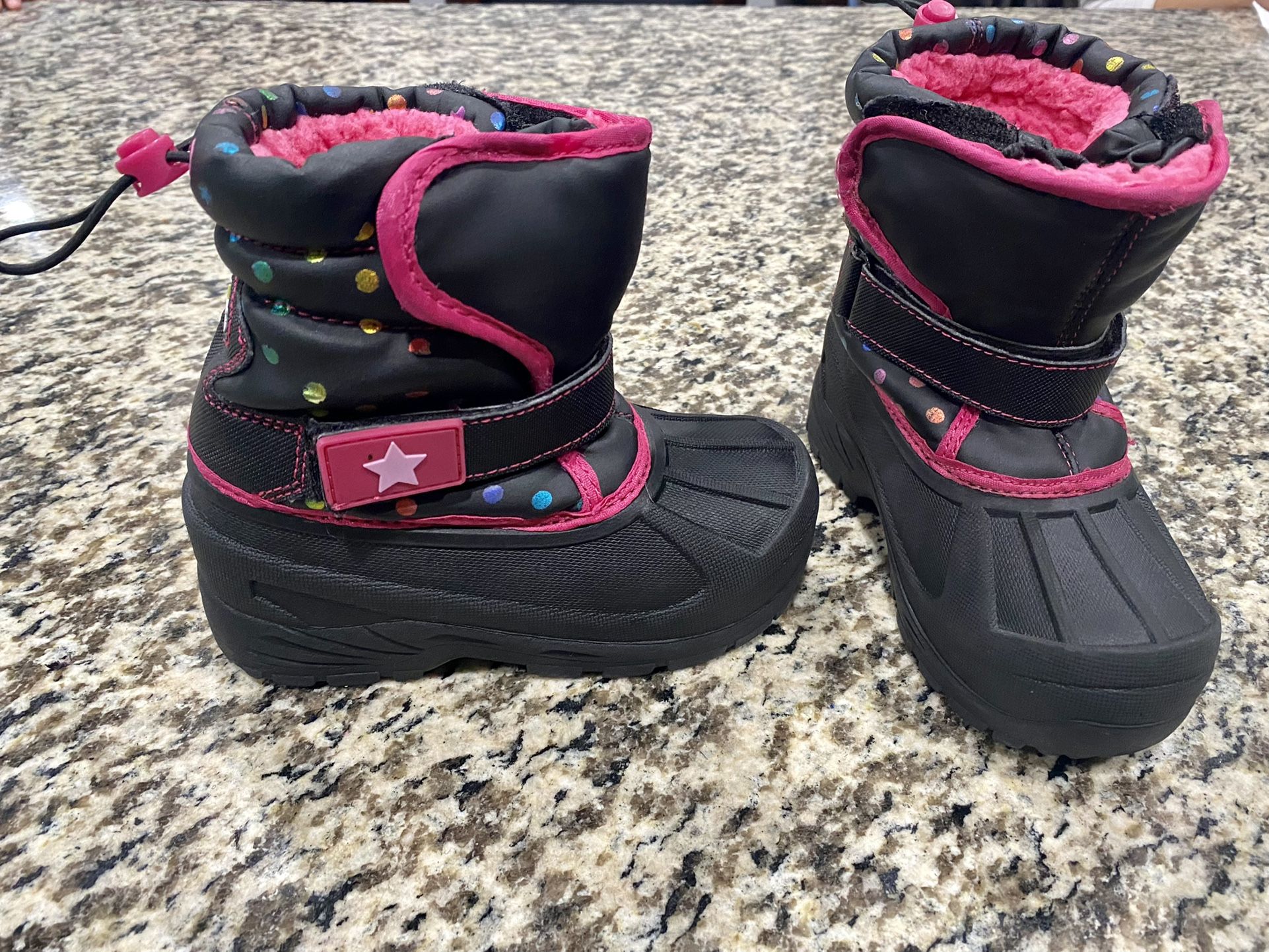 Girls Snow Boots (Size 10)