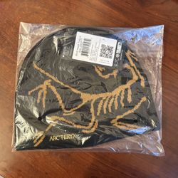 AUTHENTIC WITH PROOF - Black And Gold Arc’teryx Beanies. Brand New In Packaging.
