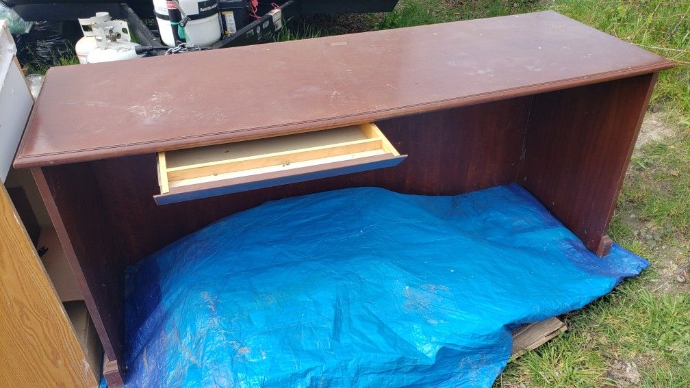Free Desk