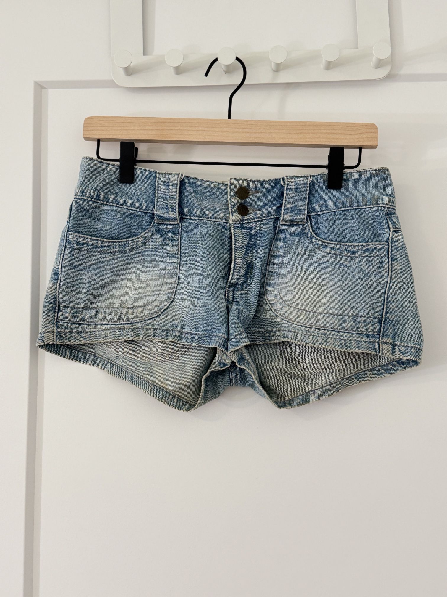 Lilu Light Wash Denim Shorts