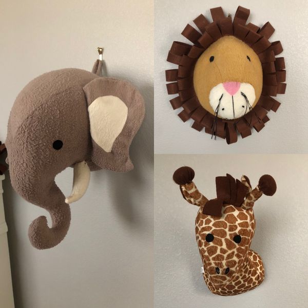 Stuffed animal head wall decor for Sale in Henderson, NV - OfferUp