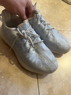 Yeezy 350 Mono Ice Used