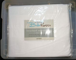 New queen size four piece sheet set w/ fitted flat & 2 pillowcases